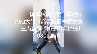 三男一女劲爆淫乱一夜