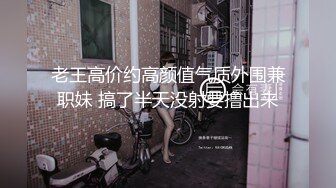 巨乳专场，这小嫂子的奶子简直无敌了，两奶子乳交把鸡巴都埋上了，口交大鸡巴大奶子呼脸，多体位