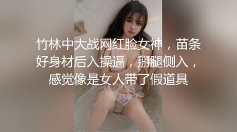 【新速片遞】   肉丝伪娘 菊花塞着肛塞撅着屁屁诱惑小哥哥 被无套输出 内射 