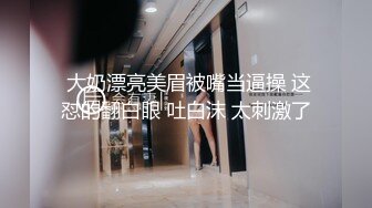 漂亮黑丝伪娘 来到户外掏出大牛子就开撸 后面不停有人和汽车经过 看表情还是有点紧张的 连射是最爽了