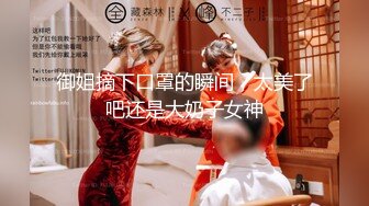 00后户外表妹群P 两男两女混战 还全是无套内射 玩的真疯狂 