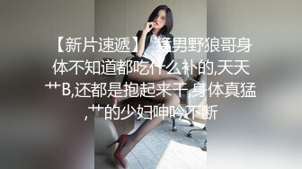 【yzwcd】yc347绿裙小姐姐打卡拍照！粉红色内裤！